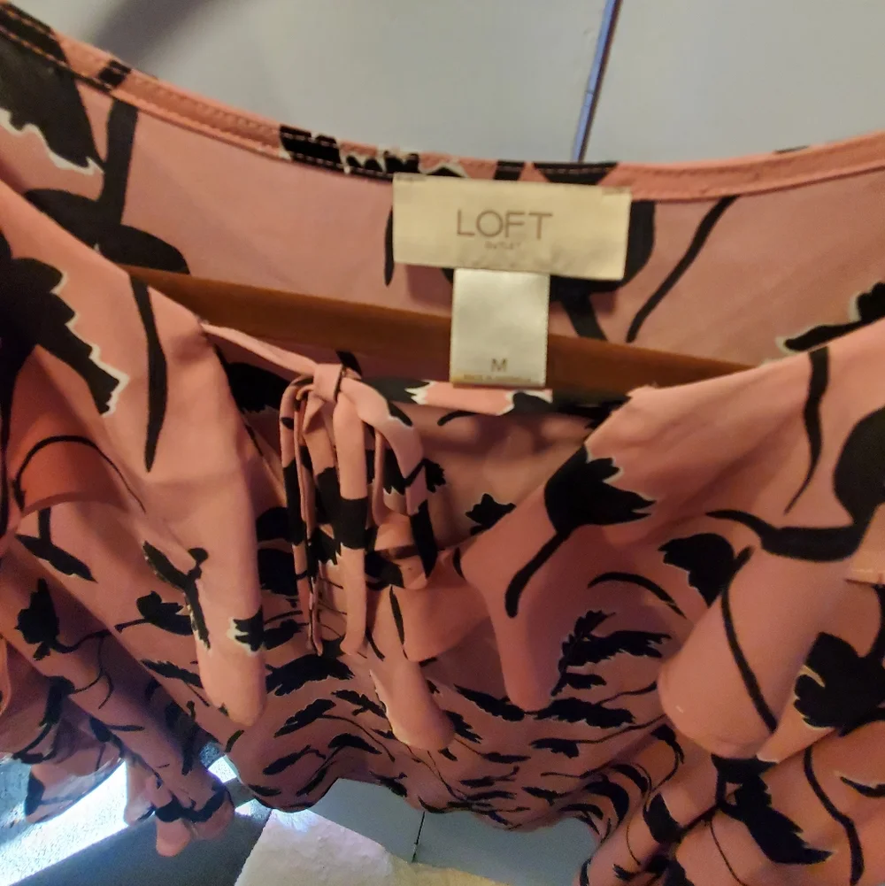 Floral Ruffled Blouse Medium By Loft - Picture 2 of 11